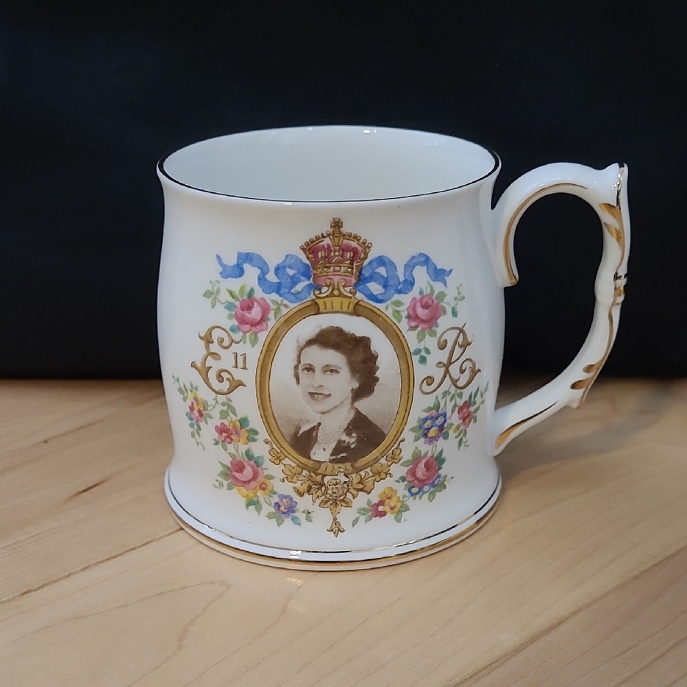 Vintage Coronation Of Queen Elizabeth II Commemorative Mug